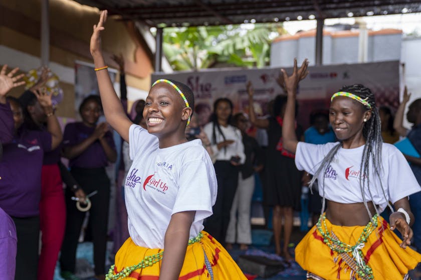 Dancing and celebrating women